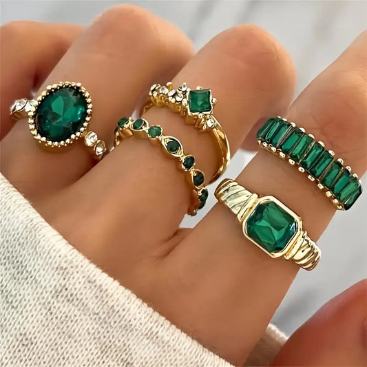 Conjunto Zarina de anillos de esmeralda y oro exquisito