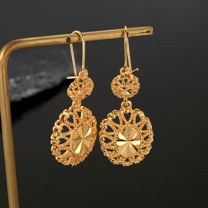 Vintage Golden Elegance Earrings