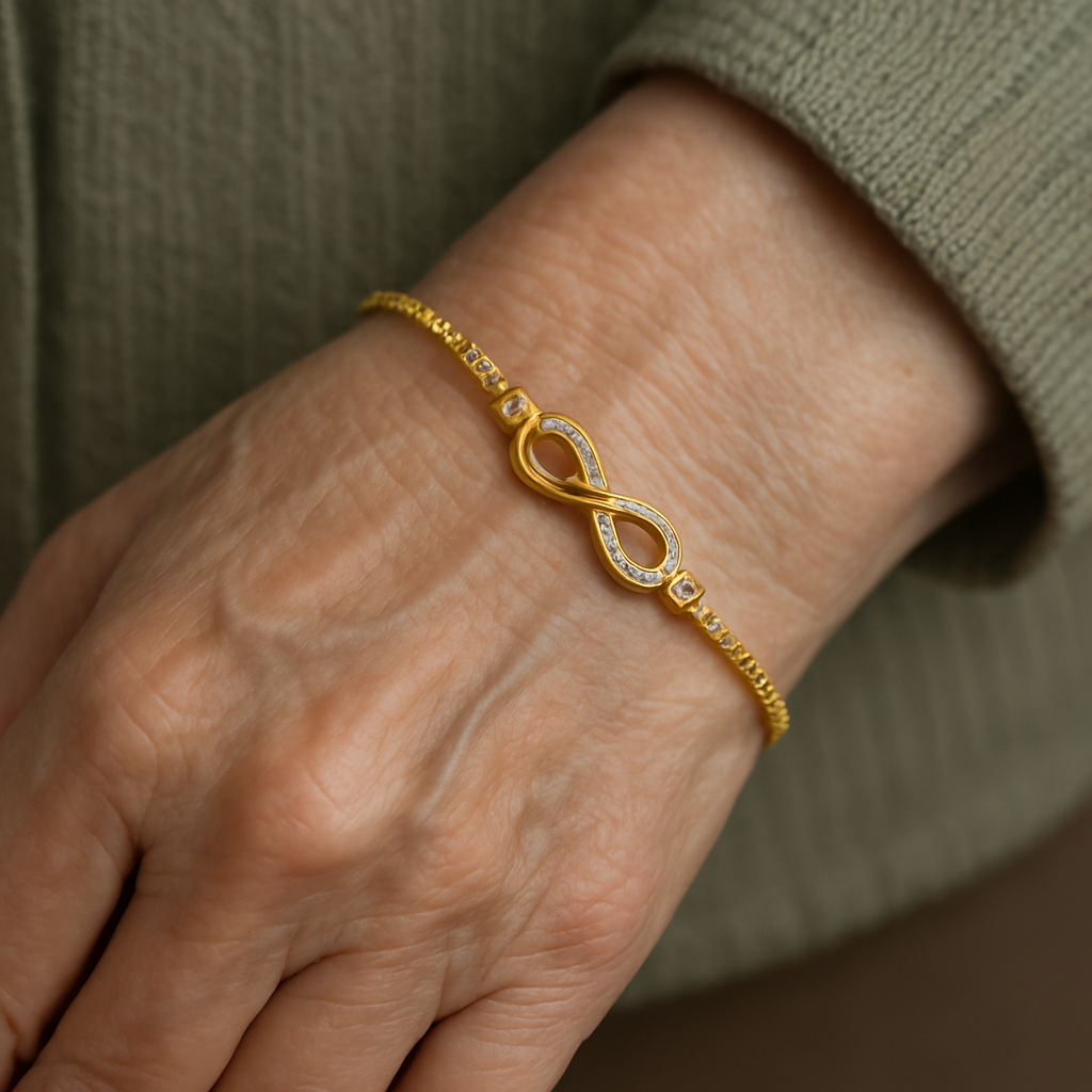 Nastavitelný náramek Nekonečno ve stříbře