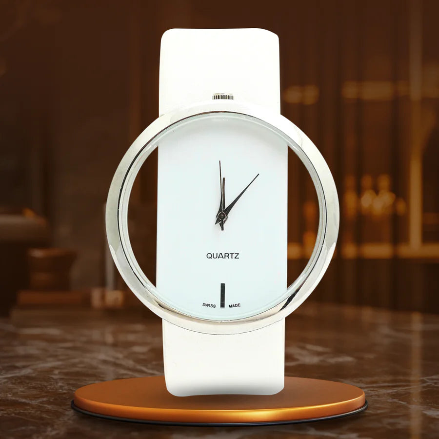 Kayla | Reloj de cuarzo elegante con esfera transparente