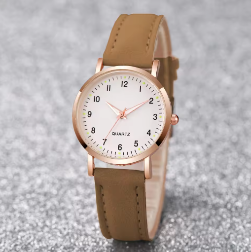 Reloj de cuarzo minimalista elegante y atemporal con líneas limpias
