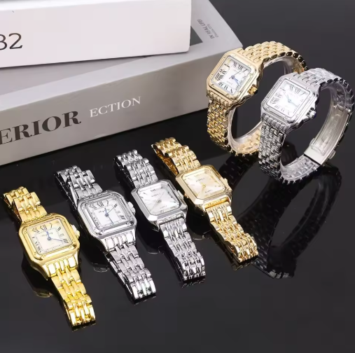 Luxurious Polished Silver Square Wristwatch Roman Dial