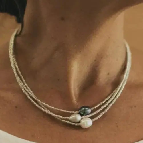 Natural pearl necklace