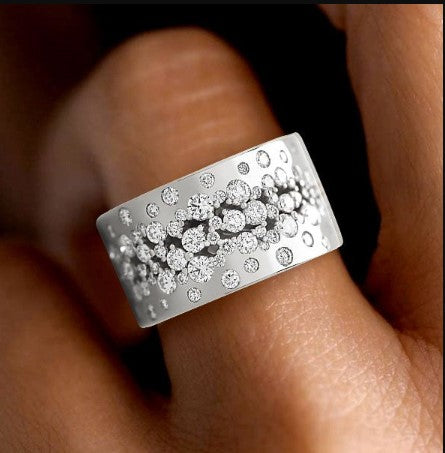 Golden Round Cut White Sapphire Wedding Band Ring