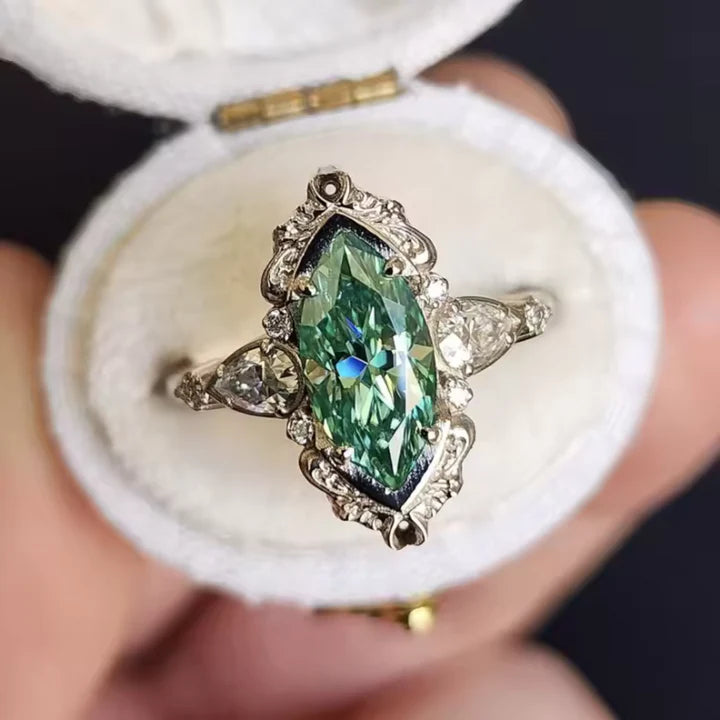 Anillo Vaelira Thornewyn.
