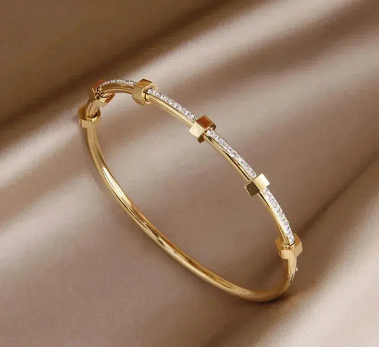 Oferta 1+1: Pulsera elegante dorada brillante