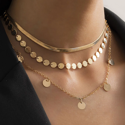 1+1 Offer: Vintage Golden Plates Necklace