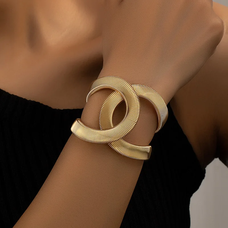 Pulsera Doble Dorada Elegante