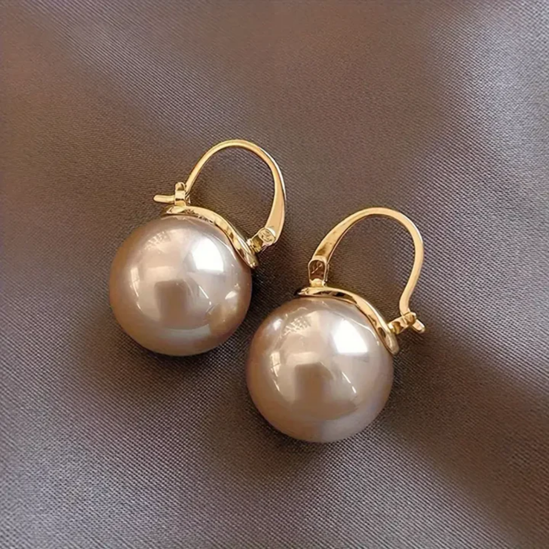 Pendientes Exquisitos de Perla Dorada