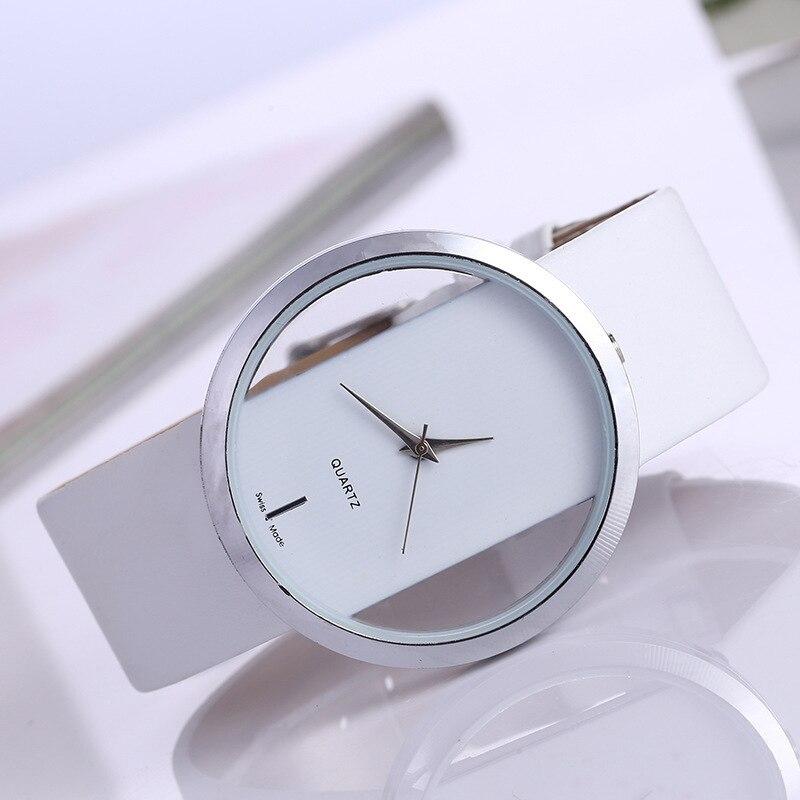 Kayla | Reloj de cuarzo elegante con esfera transparente