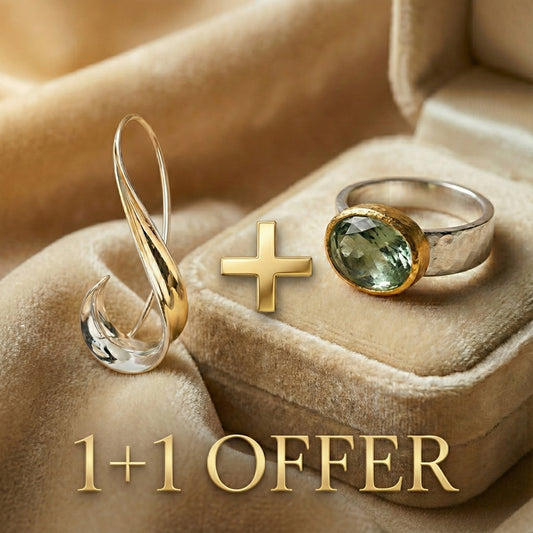 1+1 Offer: Green ring with rounded stone, Vintage + Golden dangling vintage earrings
