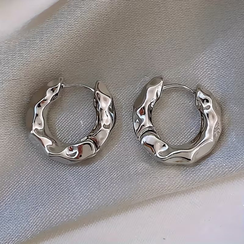 Molten Silhouette Elegance Hoops