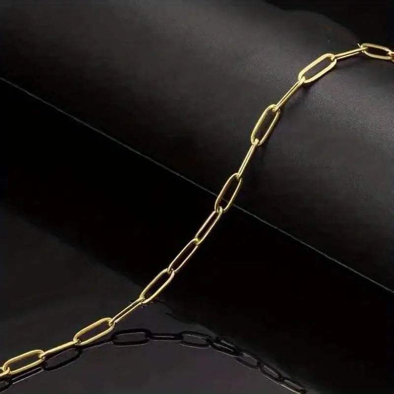 Pánský náhrdelník z nerezové oceli s obdélníkovým křížem