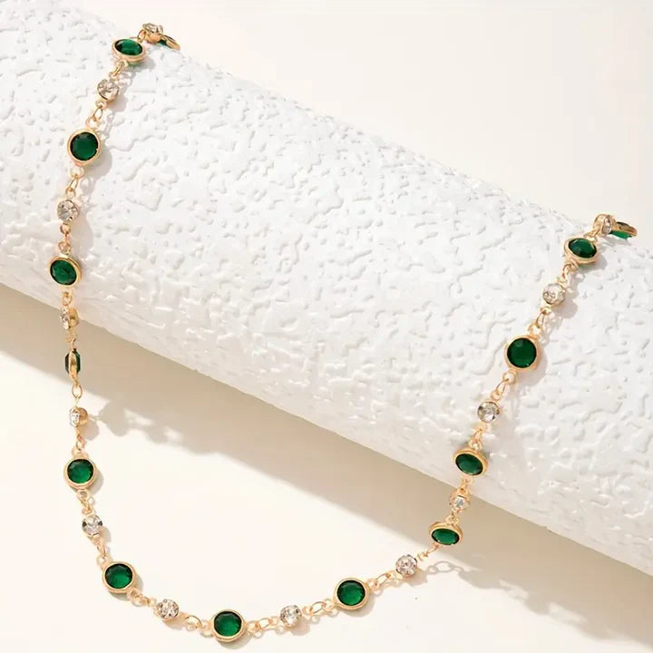 Collar colgante verde esmeralda