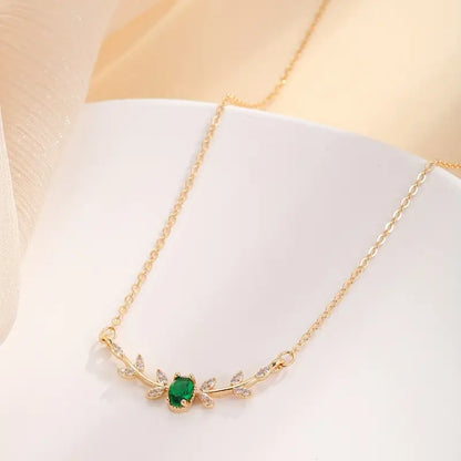 Gold emerald minimalist necklace