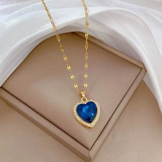 Collar Jaselle Vireyne Oro