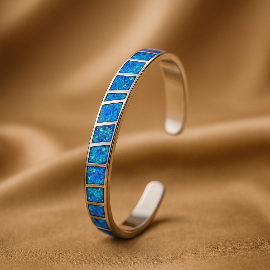 Brățară cu opal albastru și argintiu