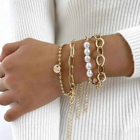 Oferta 1+1: Pulseras de perlas doradas