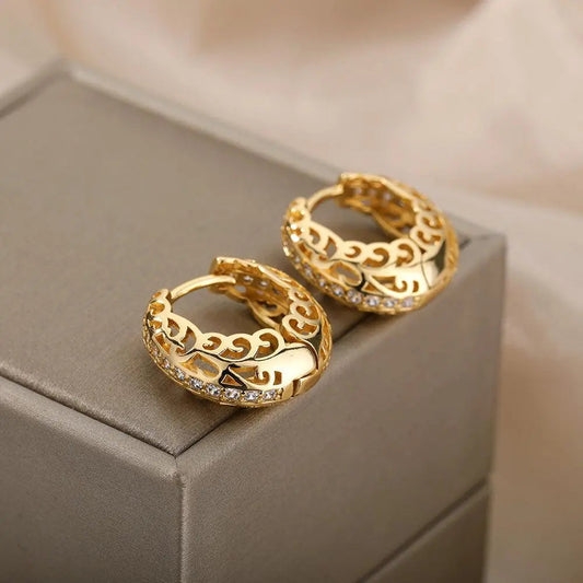 1+1 Offer: Minimalist Mandala Earrings in Gold