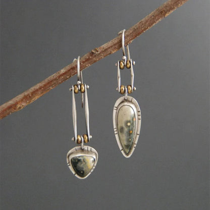 Oferta 1+1: Pendientes "antiguos" asimétricos