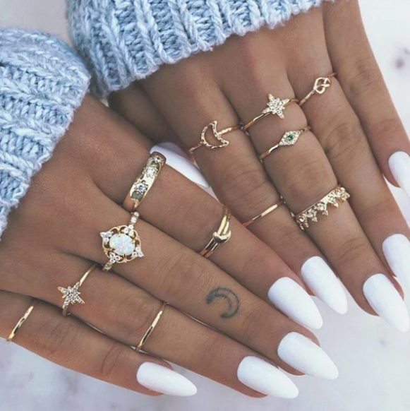 Unique premium pack of 8 to 12 rings