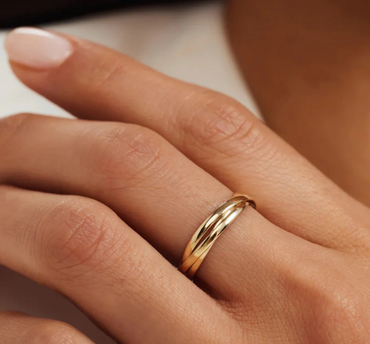 Anillo Lina Triple Banda | Acabado en Oro de 14K