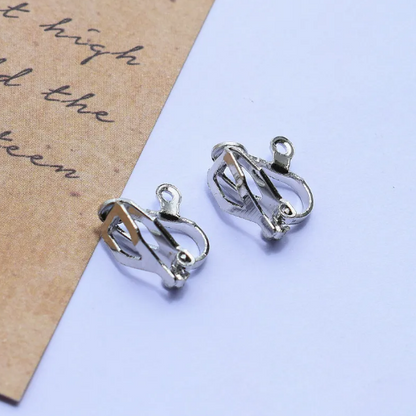Ganchos para pendientes chapados en cobre DIY