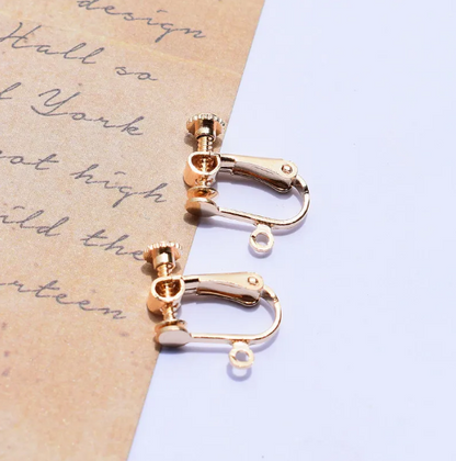 Ganchos para pendientes chapados en cobre DIY