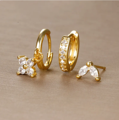 Souprava květinových náušnic s diamanty