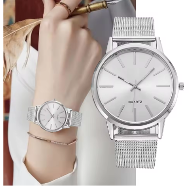 Reloj de cuarzo lujoso con caja sobredimensionada de acero inoxidable