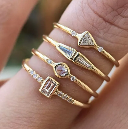 Čtvercový zirkonový prsten se čtyřmi diamanty