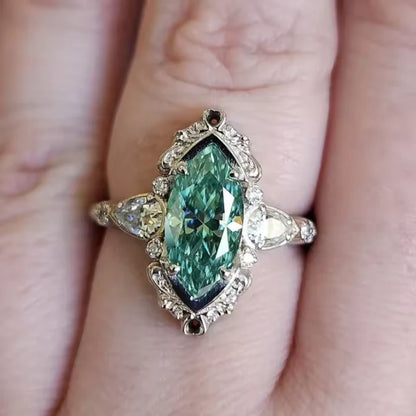 Anillo Vaelira Thornewyn.