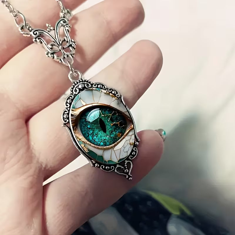 Mystic Emerald Gaze Heirloom Pendant