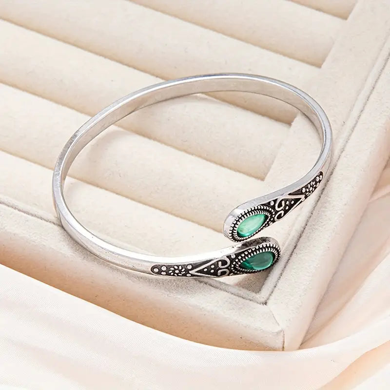 Silver emerald vintage bangle