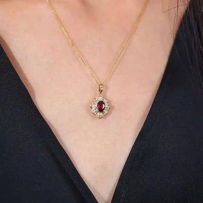 Collar Kavella Solcrimson de Oro