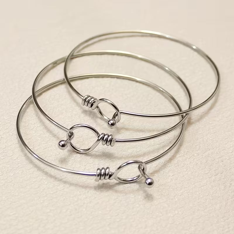 Eternal Loop Elegance Bangle