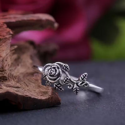 Enchanted Rosevine Elegance Ring