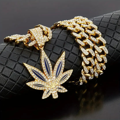 Green Leaf Retro Cuban Necklace – Hip-Hop Style for Men