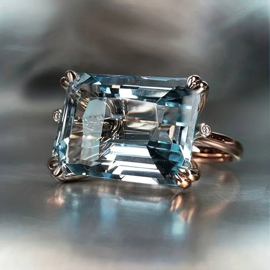Anillo Vintage con Cristal Azul Incrustado