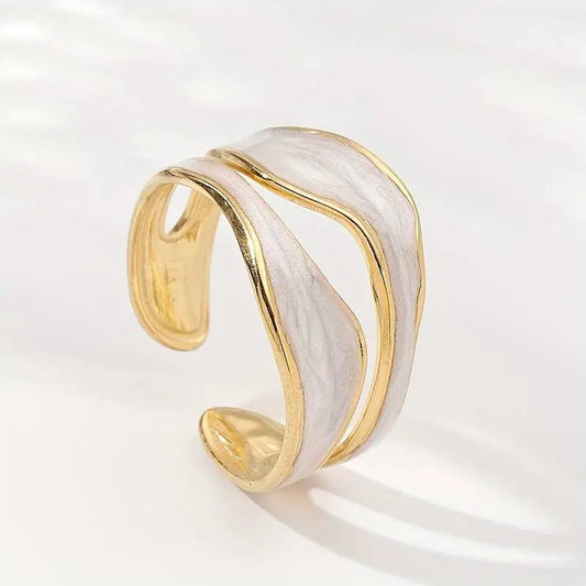 Anillo vintage de oro blanco