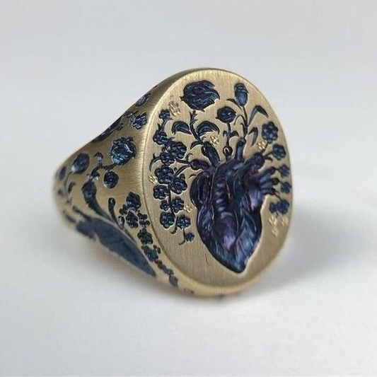 Anillo vintage flor azul en oro